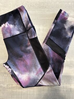 Ardene Women's High-Waist Printed Leggings – Size Medium